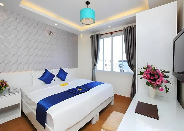 Cheap hotel: Blue River Hotel